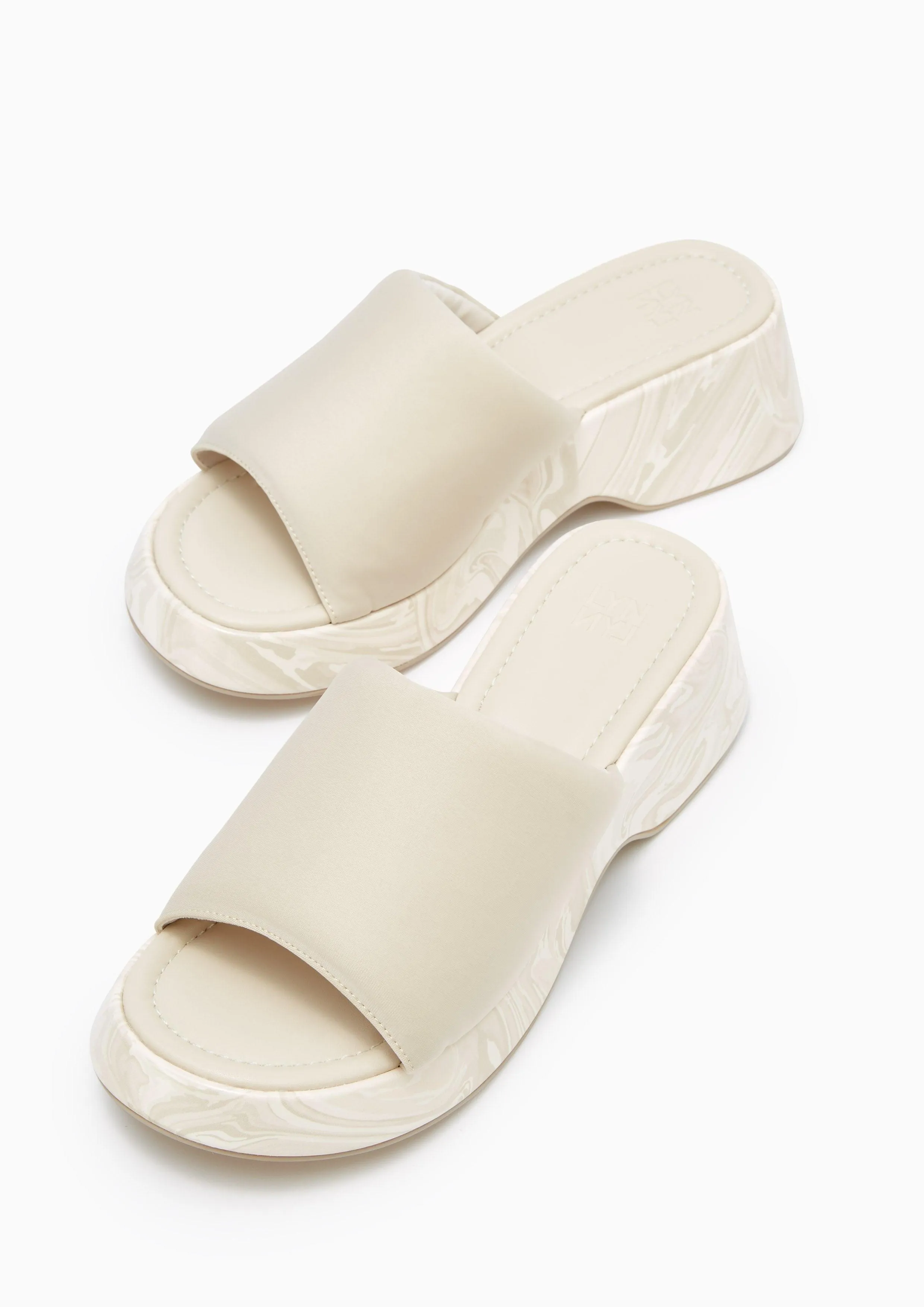 Jaycee Platform Sandals White