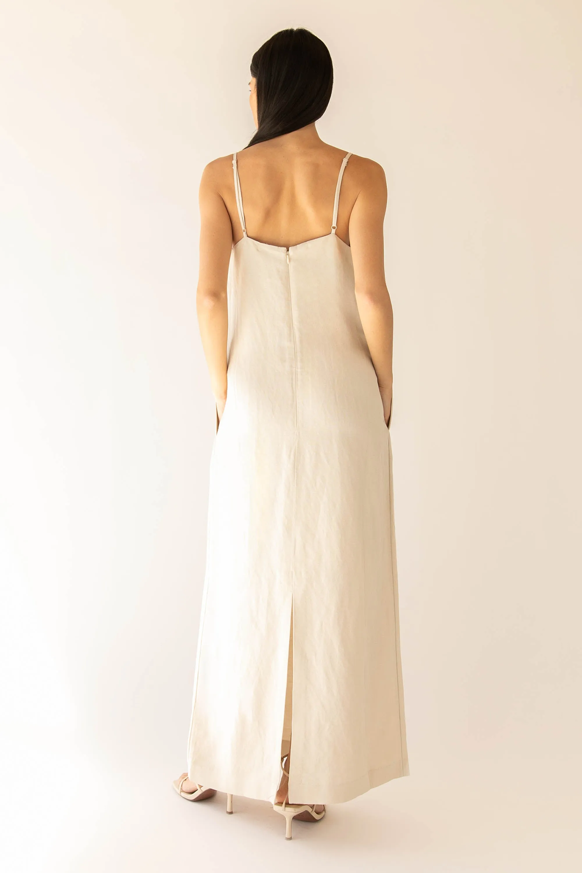 LINEN BLEND MAXI DRESS